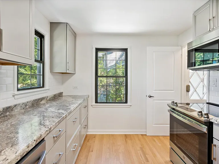 Newer Stainless Steel Appliances