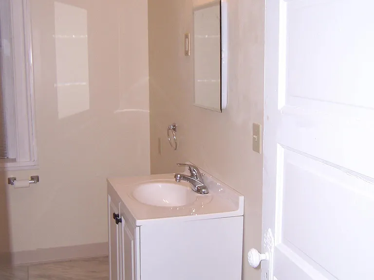 41 Lafayette Ave #3 — Photo 10