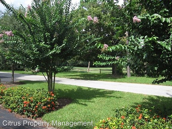 3rd image of 3024A Fairway Ln #3024A