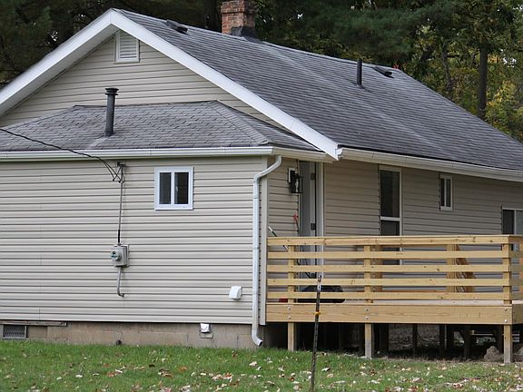 Deck @ the Back of House