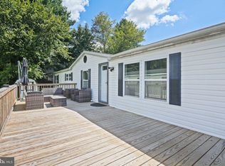 448 Sarah Anne Dr, Lothian, MD 20711