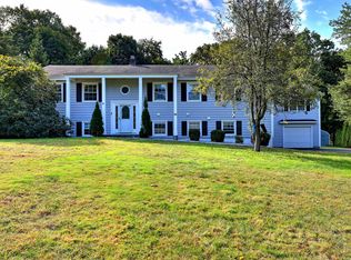 36 Mount Pleasant Dr, Trumbull, CT 06611