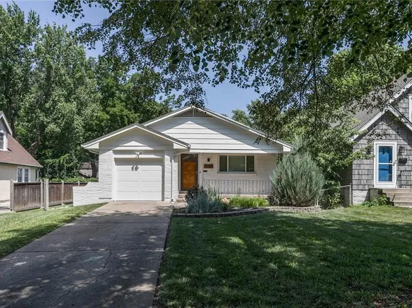 8239 Ward Parkway Plz, Kansas City, MO 64114