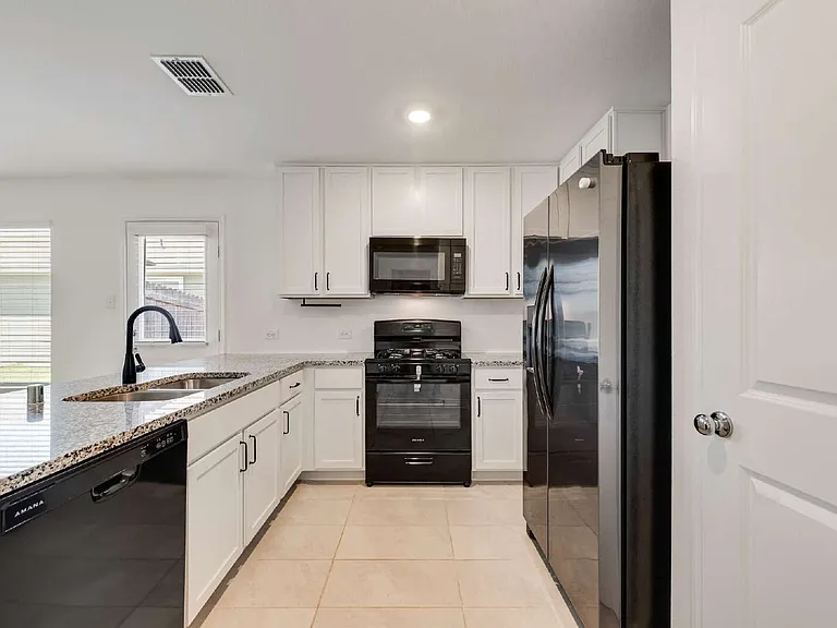 11846 Arkoma Dr — Photo 9
