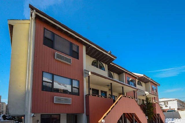 1st image of 659 Shore Rd APT 9B