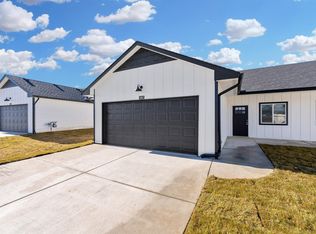 4615 S Kesslerst, Wichita, KS 67217
