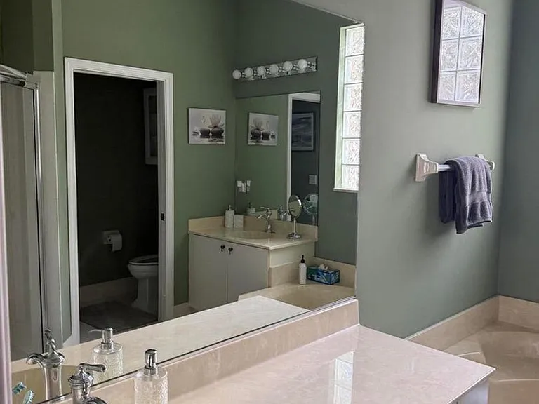 7936 Rockford Rd — Photo 14