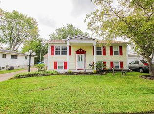 1918 Adrian Cir, Sandusky, OH 44870