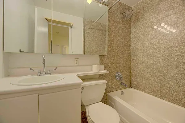 Rented by REAL New York | media 42