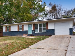 3810 Pinedale Dr SW, Huntsville, AL 35805