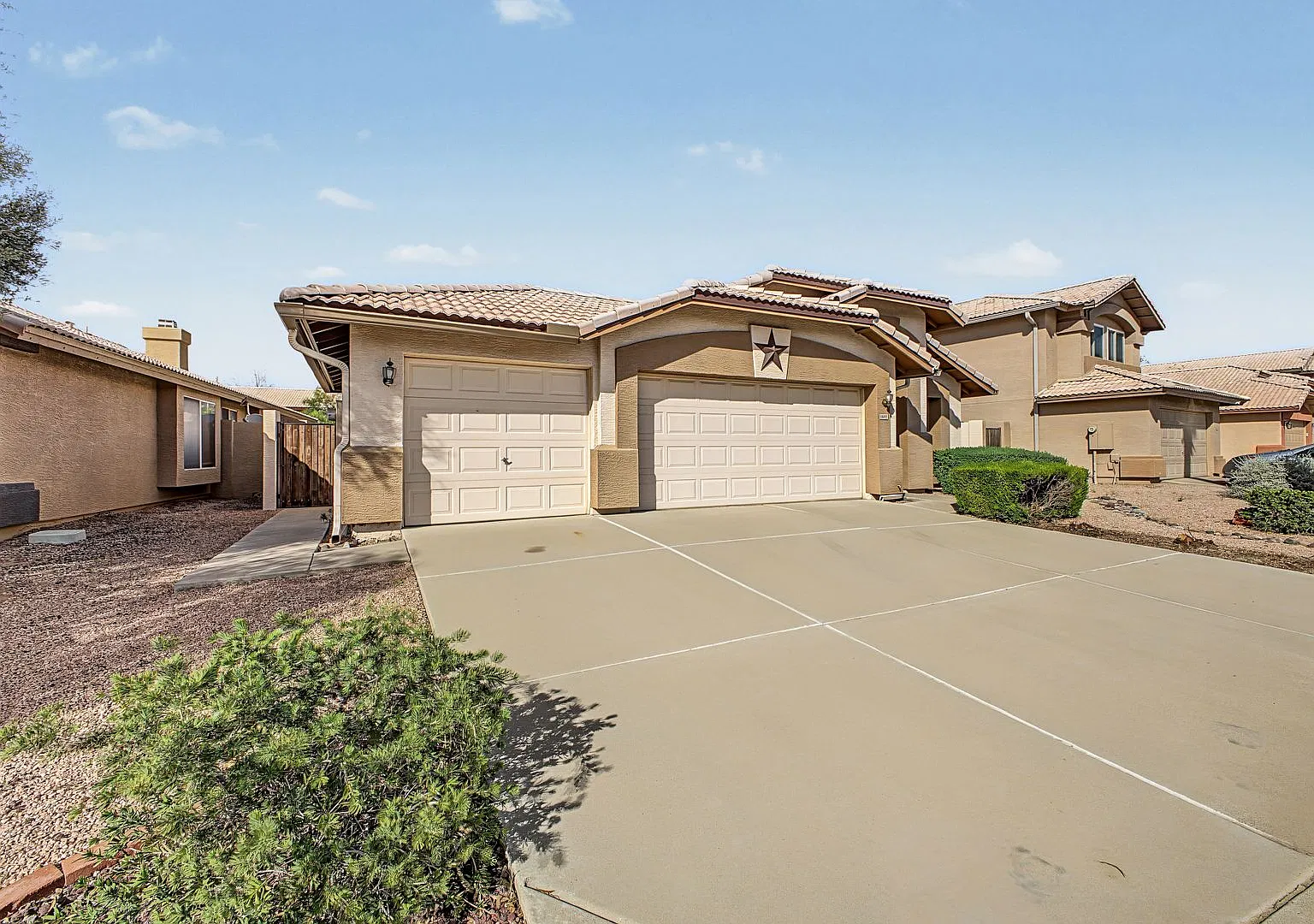 Remodeled 3 bedroom 2 bathroom — Photo 3