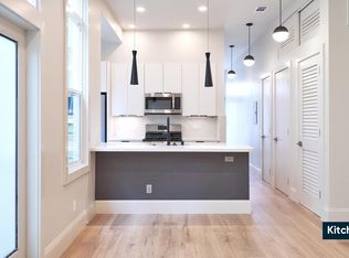 962 Capp St, San Francisco, CA 94110