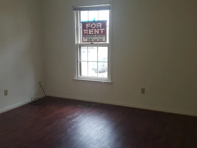 1634 Village Lake Dr — Photo 11