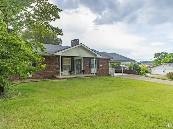 402 N Lafayette St, Doniphan, MO 63935