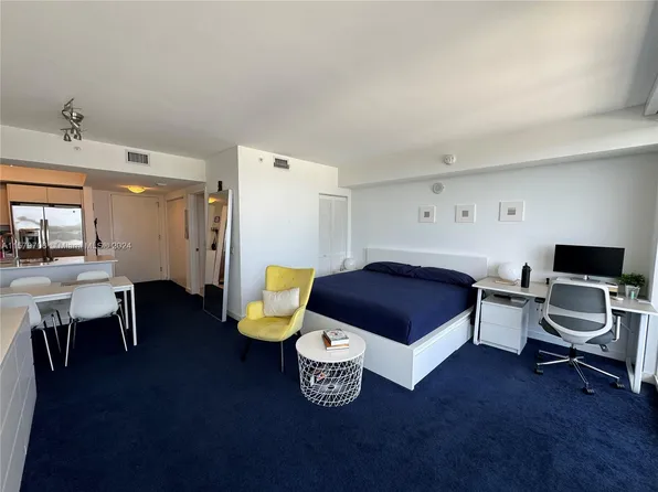 4250 Biscayne Blvd APT 703, Miami, FL 33137