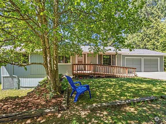 3rd image of 12803 Fir Avenue NW