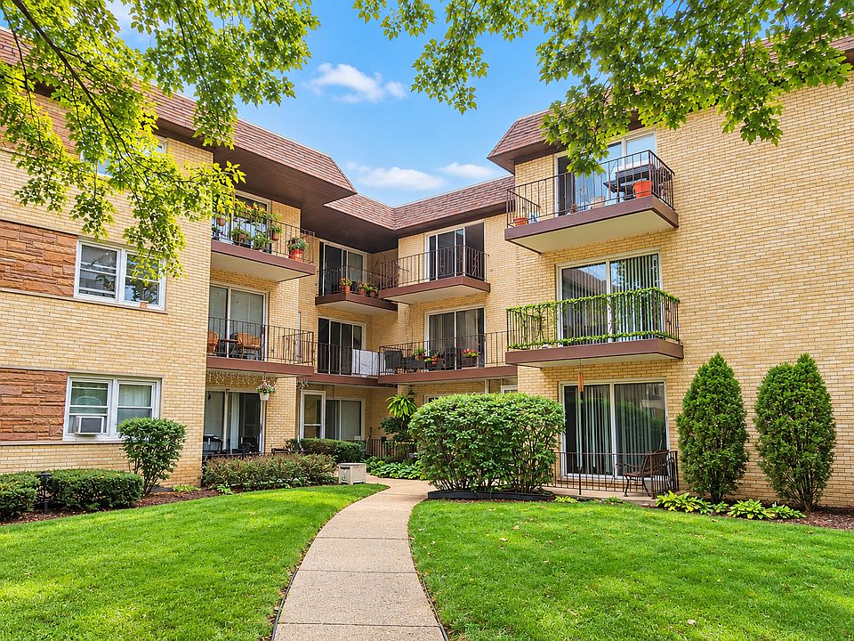 1st image of 5218 N Delphia Ave Unit 309