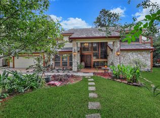 7 Thornhedge Ct, Spring, TX 77381