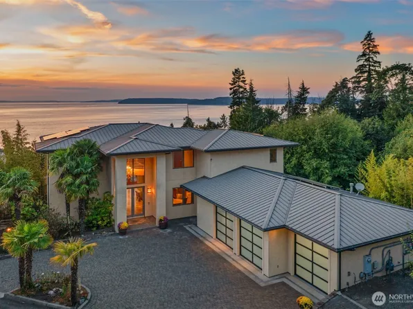 7212 164th Street SW, Edmonds, WA 98026