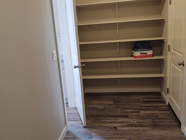 5992 S Carlburg Ave — Photo 11