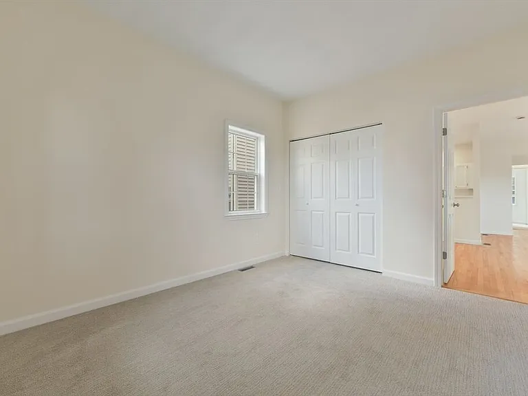 39 Middle St #1 — Photo 9