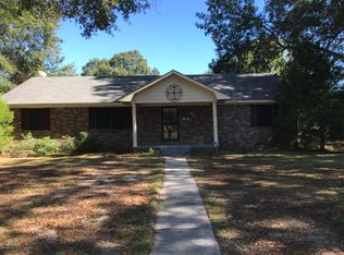 303 N Heard St, Senatobia, MS 38668