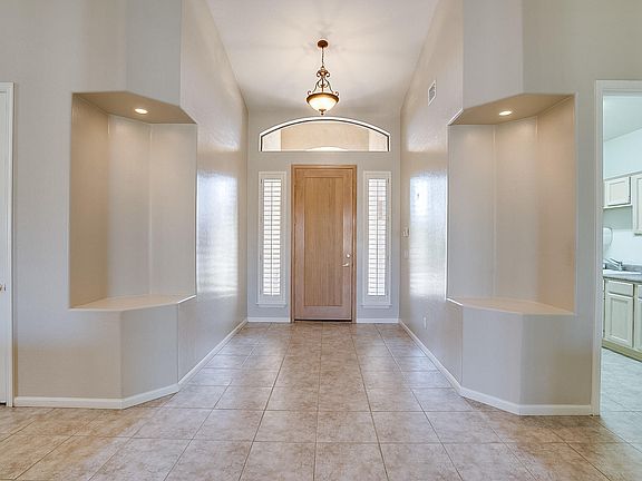 4th image of 1064 W Enfield Pl