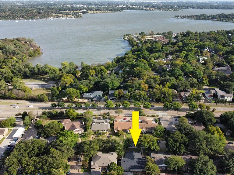 Come live across the street from White Rock Lake