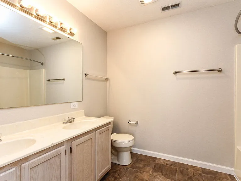1852 Kayla Dr — Photo 10