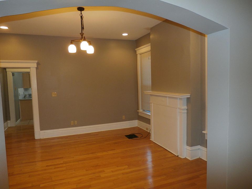 1st image of 70 Linwood Ave