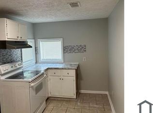5021 Maple Dr, Forest Park, GA 30297
