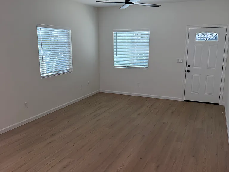 4621 E Mountain View Dr #4623 — Photo 6