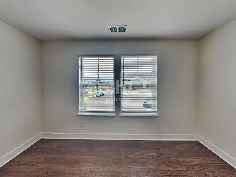 5601 Cuba Rd — Photo 21