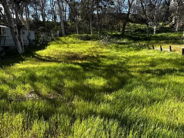 5614 Crawford Avenue, Clearlake, CA 95422