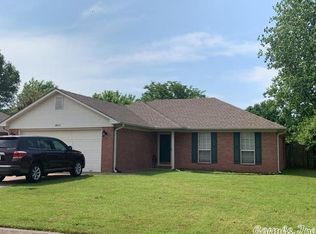 4615 Thompson St, Conway, AR 72034