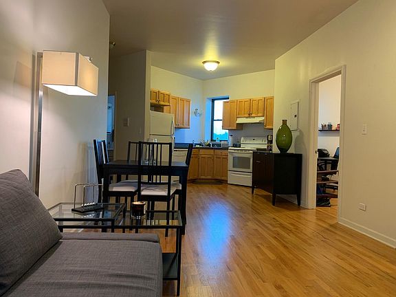 5th image of 3941 N Monticello Ave APT 304