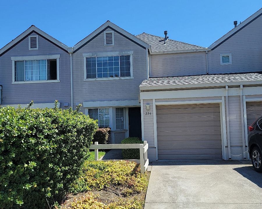 1st image of 224 S Harbor Way