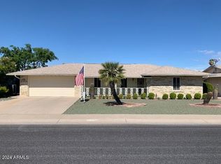 10256 W Oak Ridge Dr, Sun City, AZ 85351