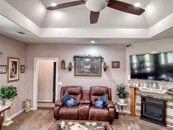 5th image of 119 Golf Club Dr