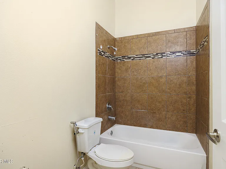 4120 Olympic Ave #B — Photo 19