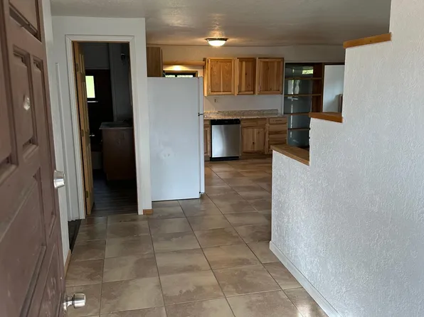 2476 Agua Fria St, Santa Fe, NM 87505