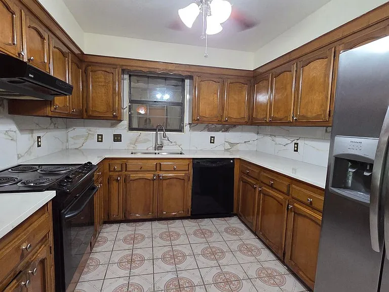 9144 High Point Rd — Photo 25