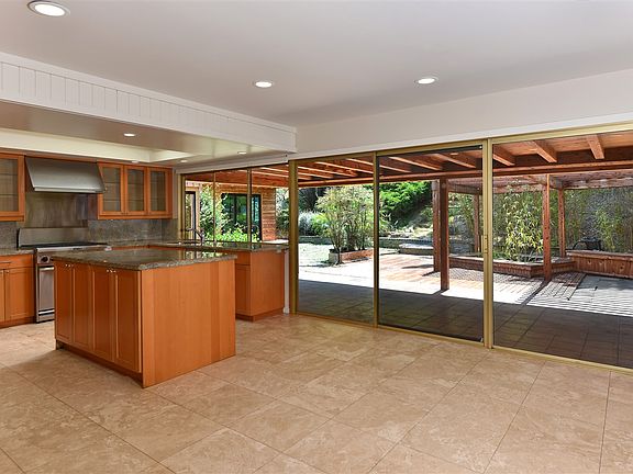 5th image of 3061 Pennant Way