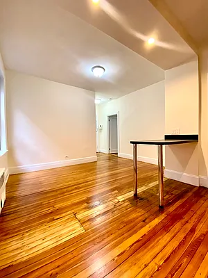 Rented by City & Suburban | media 10
