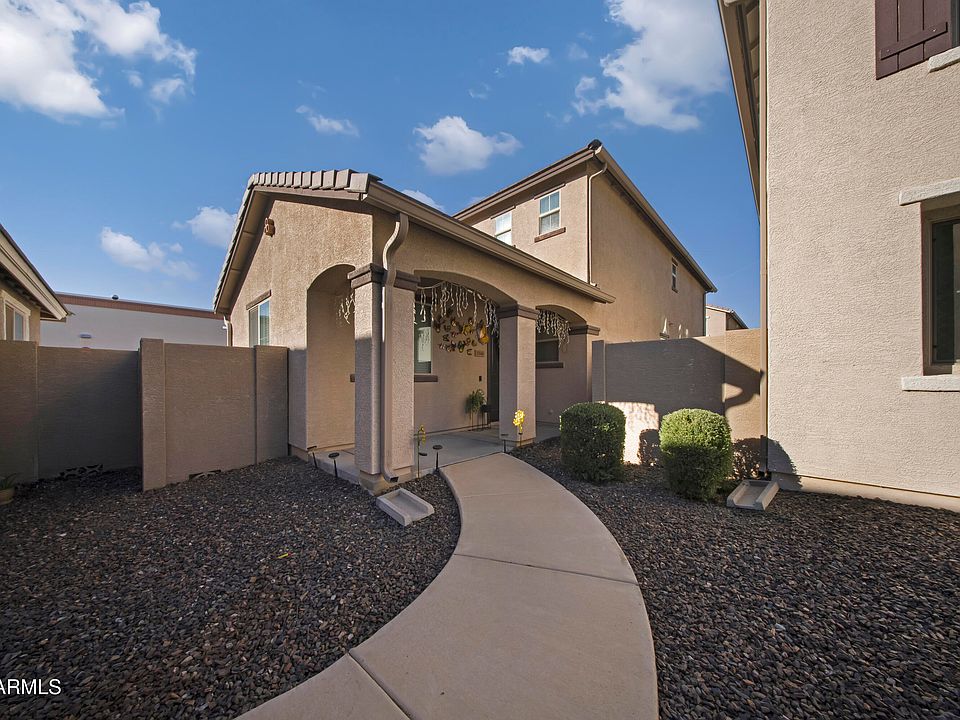 1st image of 2546 N 73RD Drive
