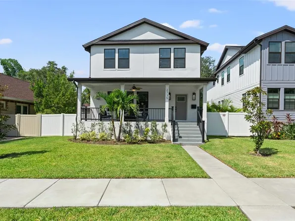 2735 Bayside Dr S, Saint Petersburg, FL 33705