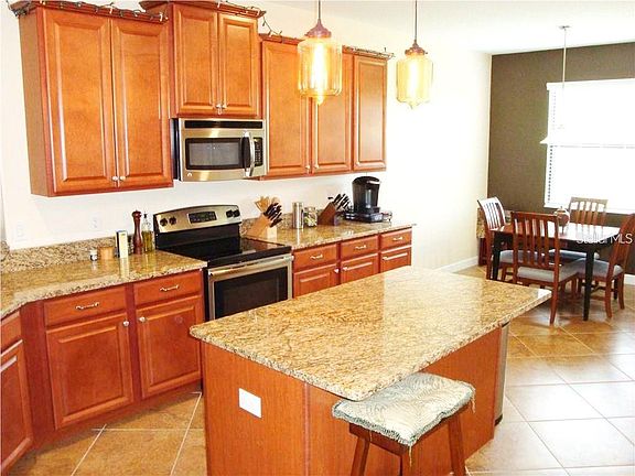 5th image of 19270 Umberland Pl