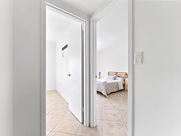5020 NW 79th Ave #303 — Photo 15
