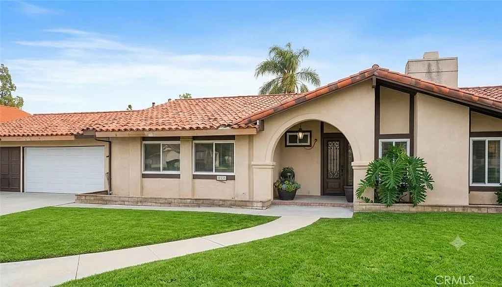 4 bed, 2054 sqft, $5,699 — Photo 1