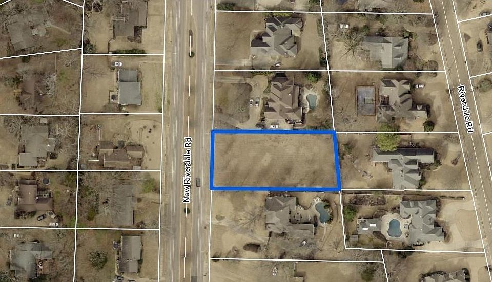 2nd image of 1834 New Riverdale Rd #6